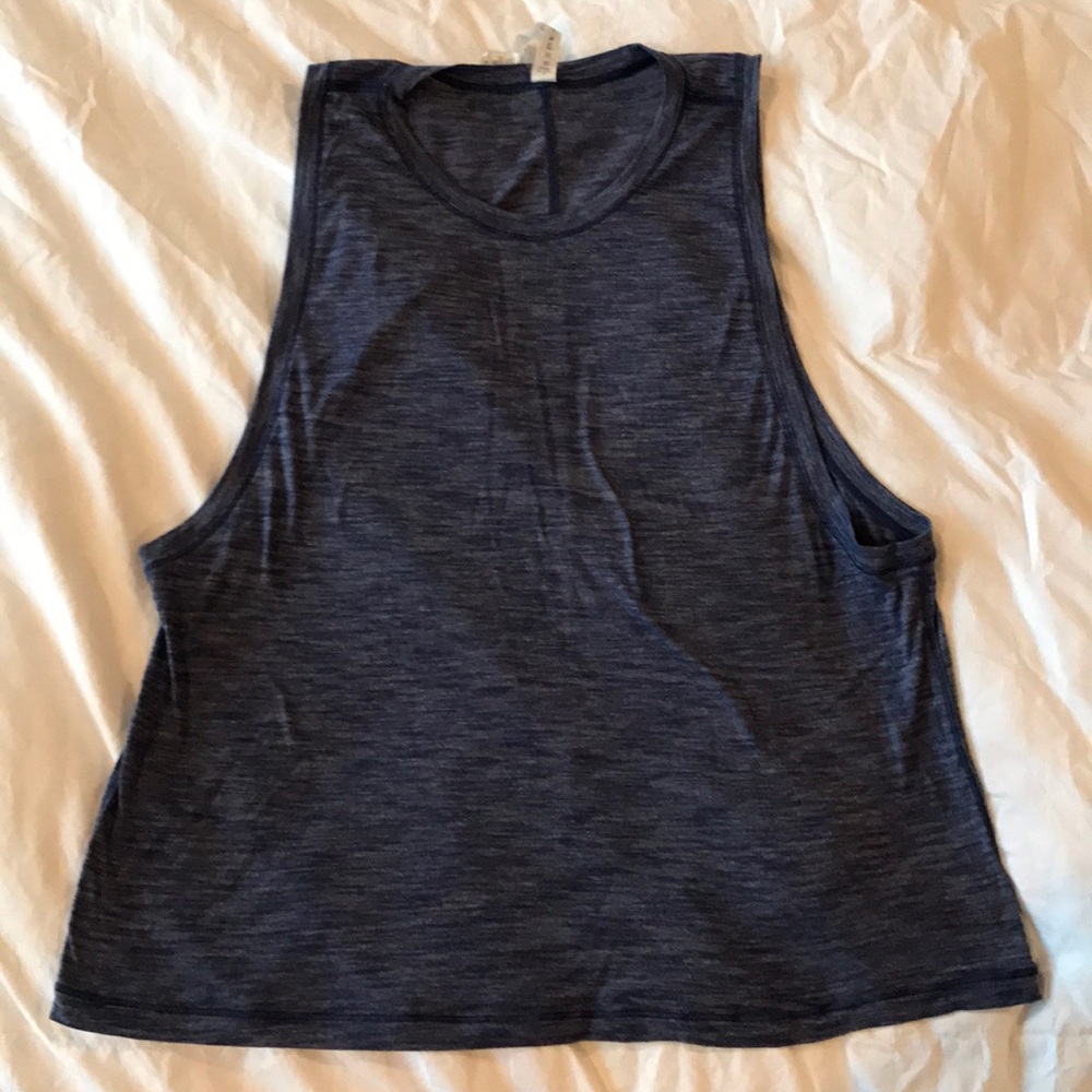 Lululemon tank!